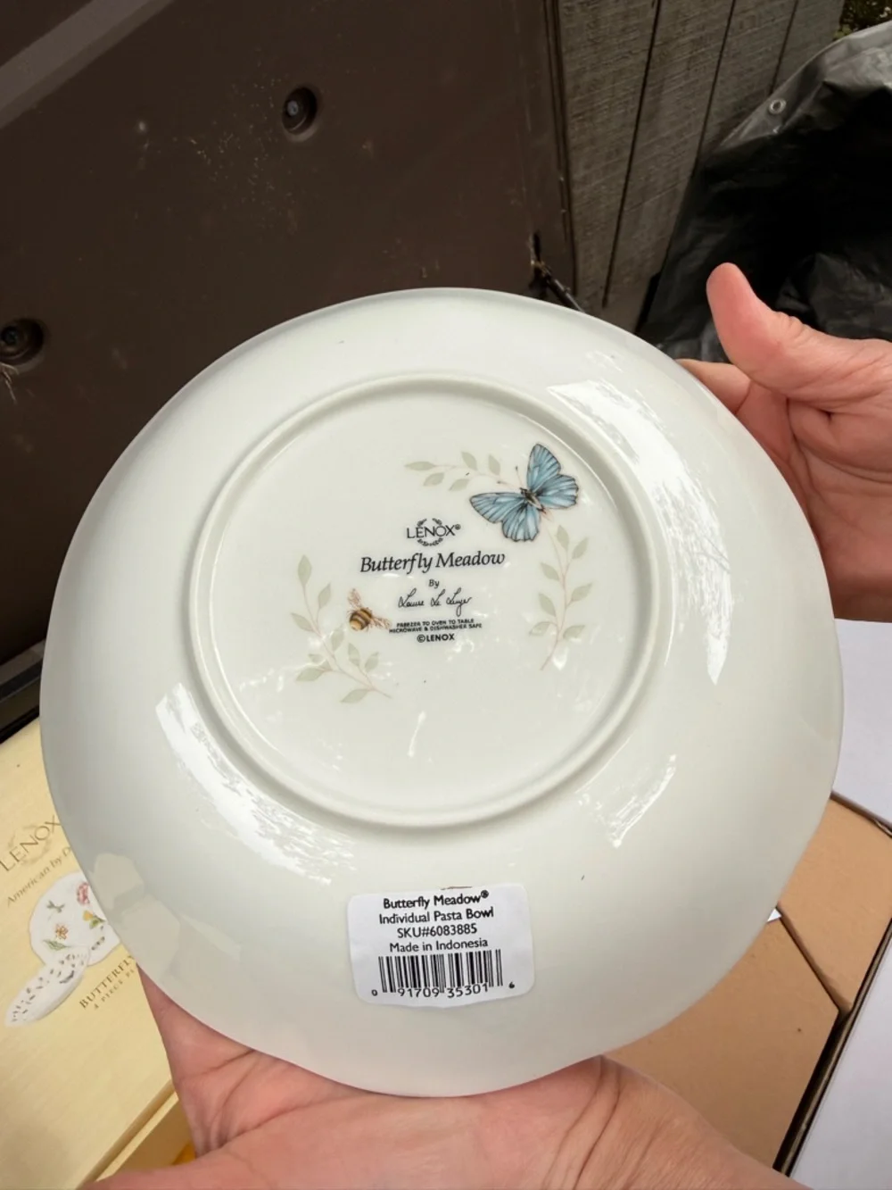 Lenox Butterfly Meadows 4-Piece Dinnerware Set with Floral and Butterfly Accents